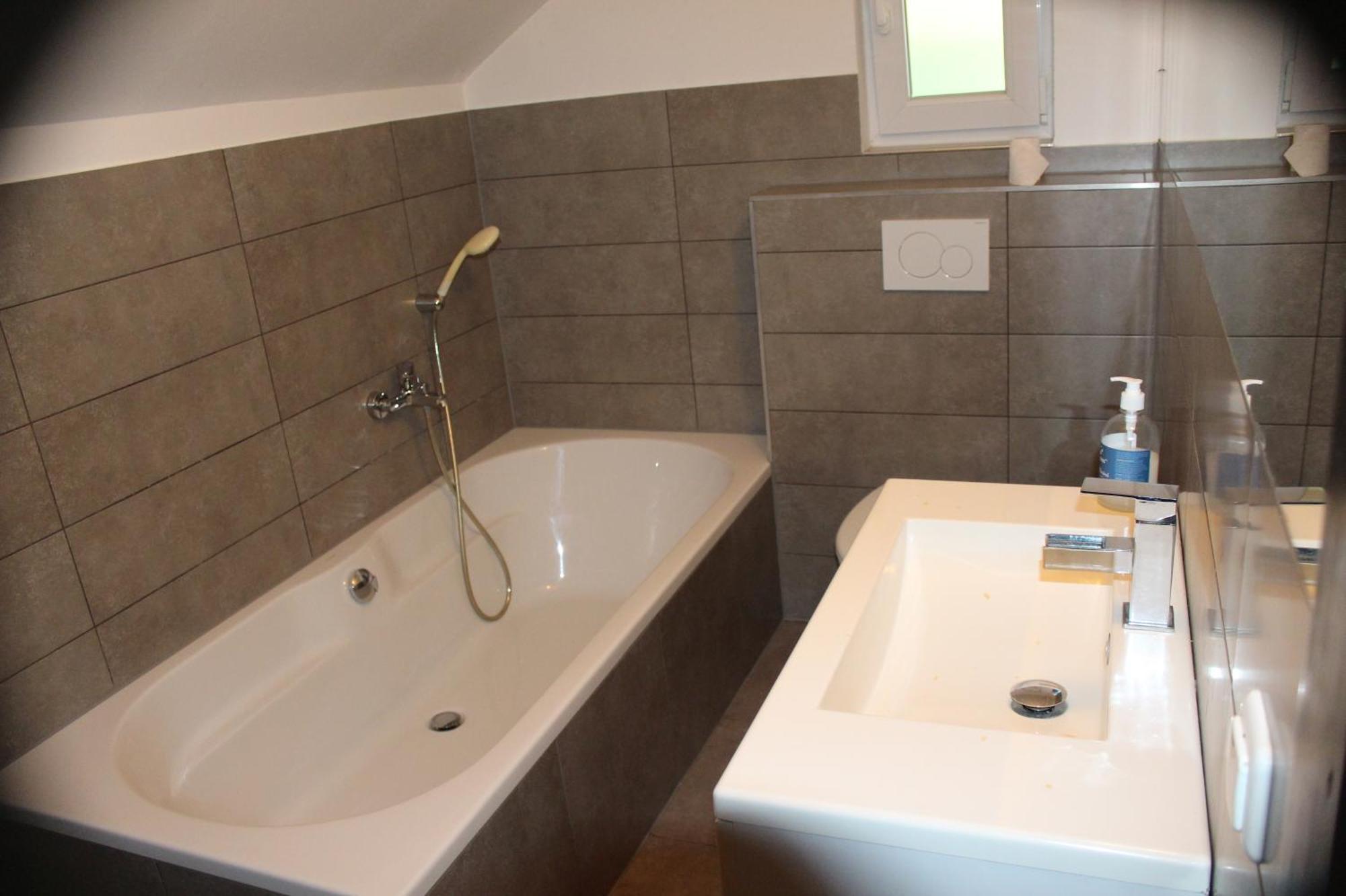 La Cretu Villa Rozavlea Luaran gambar